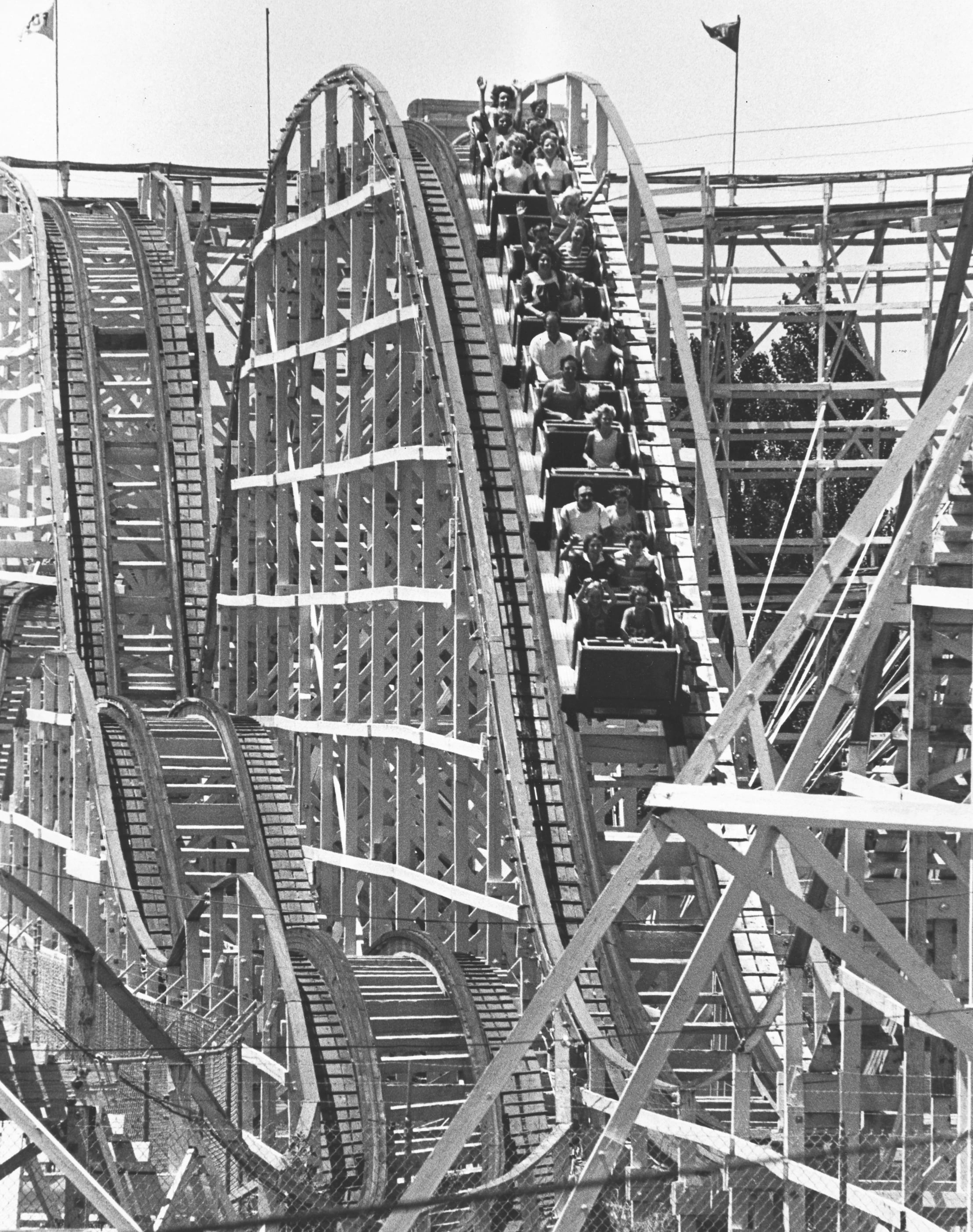 1921